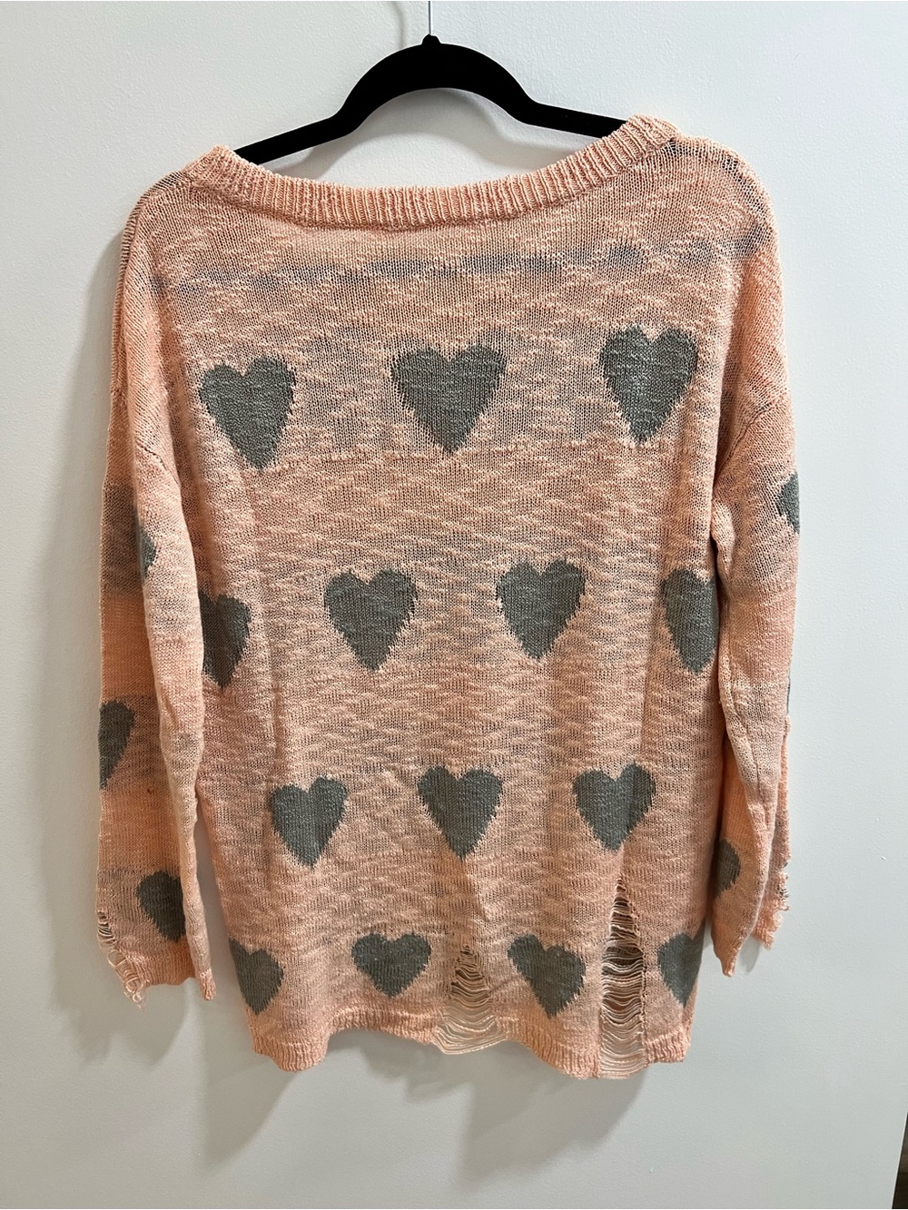 Lightweight Distressed Pink Heart-Print Scoop Neck Sweater - Picture 2 of 4